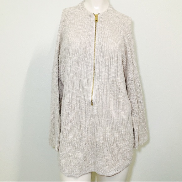 Sweaters - Oatmeal Gold Zipper Cardigan!